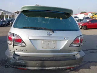 2003 Lexus RX 300 with VIN JTJGF10U030154568, listed as a IAAI auction lot 41473451 with 287,675 mi miles and . Bid and sale history available at DreamBid. Image 16.