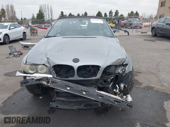 2005 BMW 3 Series 325Ci with VIN WBABW33415PL34475, listed as a IAAI auction lot 41450478 with 191,047 mi miles and . Bid and sale history available at carsss.com. Image 13.