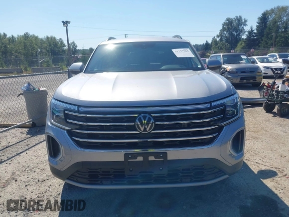 2024 Volkswagen Atlas SE with VIN 1V2HR2CA9RC531636, listed as a IAAI auction lot 42757784 with 40,257 mi miles and . Bid and sale history available at DreamBid. Image 13.