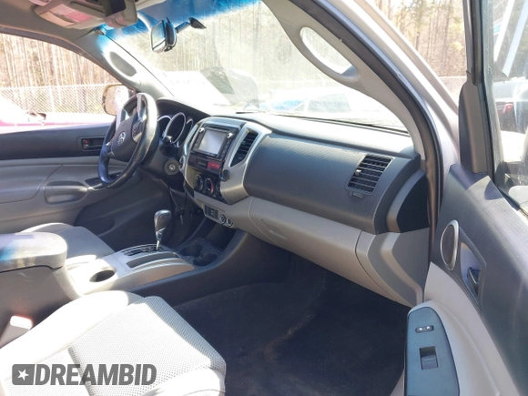 2015 Toyota Tacoma with VIN 5TFLU4EN7FX118530, listed as a IAAI auction lot 41638608 with 116,143 mi miles and . Bid and sale history available at DreamBid. Image 5.