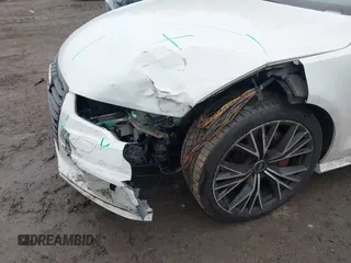 2017 Audi A7 Premium Plus с VIN WAUW2AFC0HN085266, выставлен на аукционе IAAI как лот 41461035 с пробегом 135 459 миль миль и . История ставок и продаж доступна на DreamBid. Изображение 6.