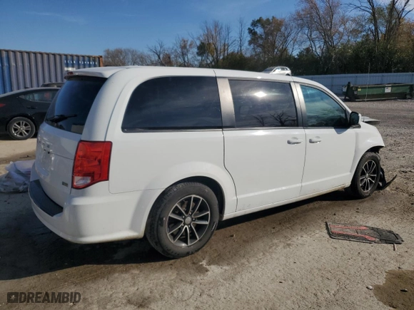 2018 Dodge Grand Caravan SE Plus with VIN 2C4RDGBG4JR200580, listed as a Copart auction lot 75813574 with 150,017 mi miles and Clean Title. Bid and sale history available at carsss.com. Image 3.