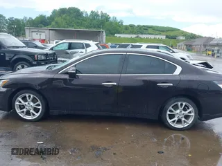 2014 Nissan Maxima SV с VIN 1N4AA5AP3EC461506, выставлен на аукционе IAAI как лот 42285974 с пробегом 115 657 миль миль и . История ставок и продаж доступна на DreamBid. Изображение 15.