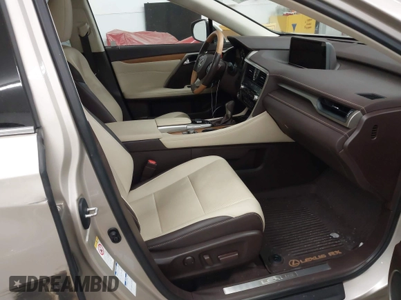 2019 Lexus RX with VIN 2T2BZMCA9KC200194, listed as a IAAI auction lot 41595521 with 70,038 mi miles. Bid and sale history available at carsss.com. Image 5.