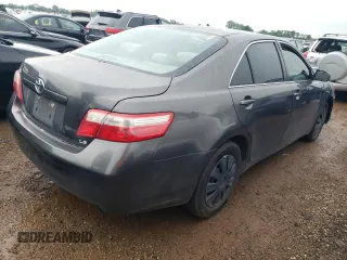 2008 Toyota Camry LE z VIN 4T4BE46K58R034841, wystawiony jako Copart lot #42176215 z przebiegiem Nie podano mil oraz Nie do naprawy • Non repairable. Historia ofert i sprzedaży dostępna na DreamBid. Obrazek 3.