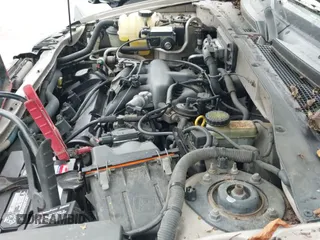 2001 Ford Escape XLT с VIN 1FMYU03161KA13882, выставлен на аукционе IAAI как лот 43021875 с пробегом 147 273 миль миль и . История ставок и продаж доступна на DreamBid. Изображение 12.