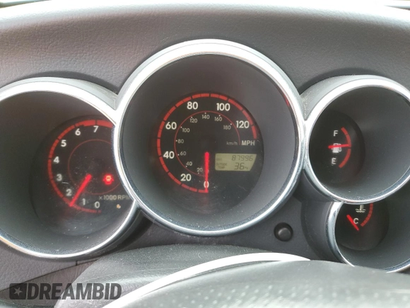 2004 Pontiac Vibe with VIN 5Y2SM64834Z408140, listed as a Copart auction lot 80254714 with 87,996 mi miles and Clean title. Bid and sale history available at DreamBid. Image 9.