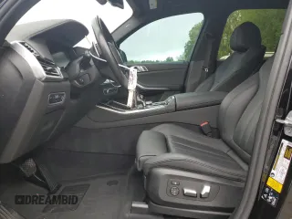 2020 BMW X5 xDrive40i z VIN 5UXCR6C05LLL82092, wystawiony jako Copart lot #55385695 z przebiegiem 28 599 mil mil oraz Szkoda całkowita • Salvage title. Historia ofert i sprzedaży dostępna na DreamBid. Obrazek 7.