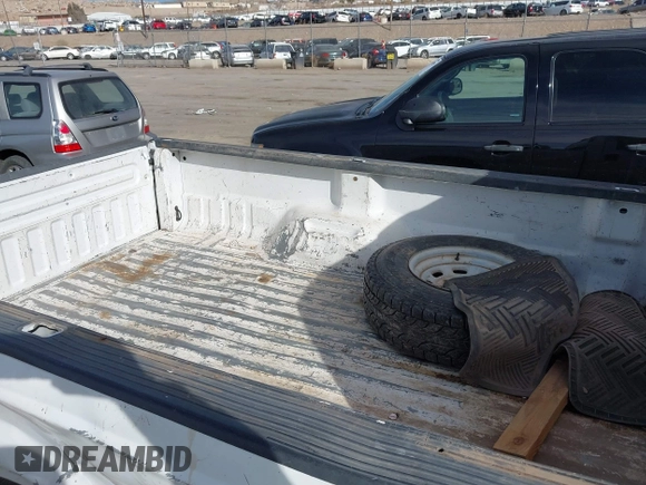 2003 Ford F-250 XL with VIN 3FTNF20L53MB42484, listed as a IAAI auction lot 41539024 with 301,791 mi miles and . Bid and sale history available at DreamBid. Image 8.