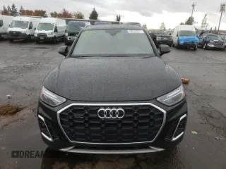 2021 Audi Q5 Premium Plus with VIN WA1E2AFY9M2039628, listed as a Copart auction lot 68333322 with 21,839 mi miles. Bid and sale history available at carsss.com. Image 5.
