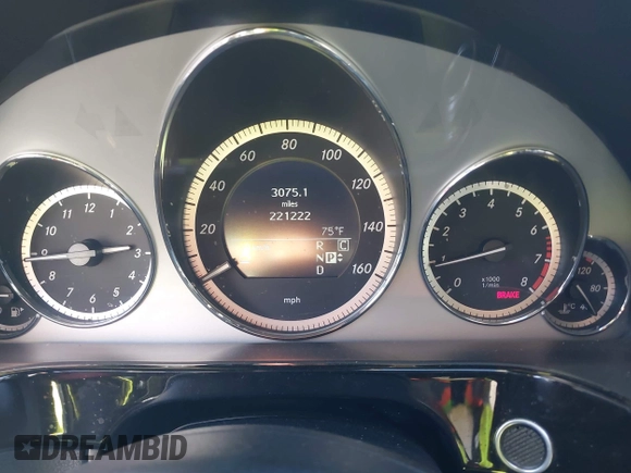 2010 Mercedes-Benz E 350 Luxury with VIN WDDHF5GBXAA212461, listed as a IAAI auction lot 38319022 with 221,222 mi miles and . Bid and sale history available at DreamBid. Image 7.