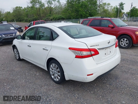 2015 Nissan Sentra S with VIN 3N1AB7AP0FY375472, listed as a IAAI auction lot 42211392 with 207,510 mi miles. Bid and sale history available at carsss.com. Image 3.