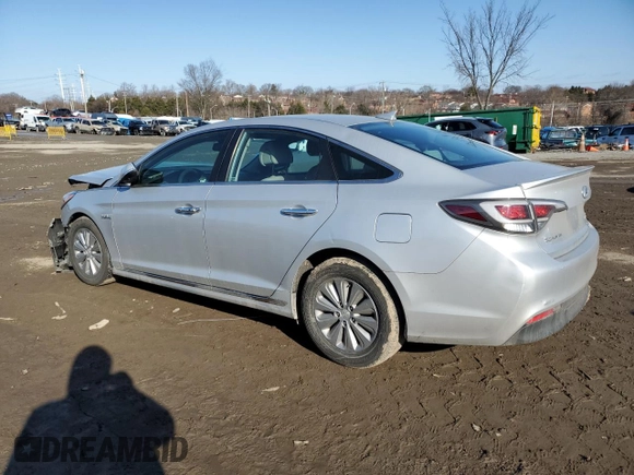 2016 Hyundai Sonata Hybrid SE with VIN KMHE24L11GA029731, listed as a Copart auction lot 43916095 with 160,104 mi miles and Salvage Title. Bid and sale history available at carsss.com. Image 2.