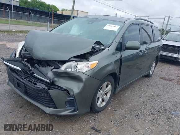 2018 Toyota Sienna LE Auto Access Seat с VIN 5TDKZ3DCXJS957822, выставлен на аукционе IAAI как лот 42367863 с пробегом 75 237 миль миль и . История ставок и продаж доступна на DreamBid. Изображение 2.
