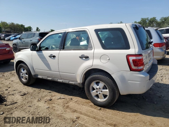 2009 Ford Escape XLS z VIN 1FMCU02779KB08396, wystawiony jako Copart lot #80984104 z przebiegiem 194 743 mil mil oraz Szkoda całkowita • Salvage title. Historia ofert i sprzedaży dostępna na DreamBid. Obrazek 2.
