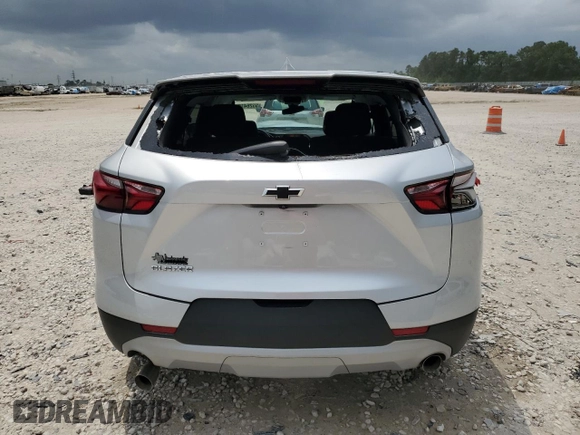 2022 Chevrolet Blazer LT z VIN 3GNKBCR48NS121442, wystawiony jako Copart lot #55264195 z przebiegiem 21 927 mil mil oraz Szkoda całkowita • Salvage title. Historia ofert i sprzedaży dostępna na DreamBid. Obrazek 6.