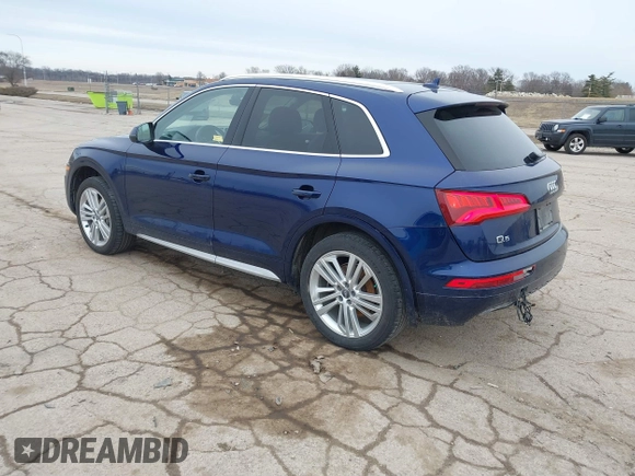 2018 Audi Q5 Prestige with VIN WA1CNAFY2J2062744, listed as a IAAI auction lot 41401459 with 126,097 mi miles. Bid and sale history available at carsss.com. Image 3.