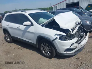 2019 Jeep Cherokee Latitude z VIN 1C4PJLCB2KD340580, wystawiony jako IAAI lot #42110867 z przebiegiem 135 962 mil mil oraz . Historia ofert i sprzedaży dostępna na DreamBid. Obrazek 1.