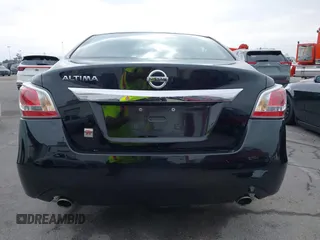 2015 Nissan Altima 2.5 with VIN 1N4AL3AP9FC281723, listed as a IAAI auction lot 42597581 with 107,419 mi miles and . Bid and sale history available at DreamBid. Image 16.