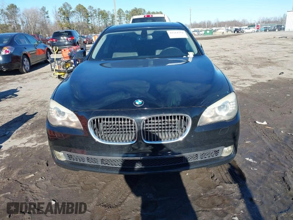 2011 BMW 7 Series 740i with VIN WBAKA4C58BC392020, listed as a IAAI auction lot 41314751 with 116,553 mi miles. Bid and sale history available at carsss.com. Image 12.