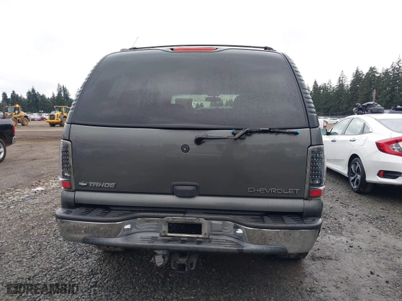 2001 Chevrolet Tahoe LS with VIN 1GNEK13T31R119807, listed as a IAAI auction lot 41342701 with 306,277 mi miles. Bid and sale history available at carsss.com. Image 16.