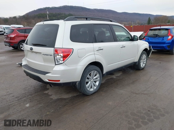2012 Subaru Forester X Limited z VIN JF2SHBEC6CH445754, wystawiony jako IAAI lot #41863105 z przebiegiem 62 394 mil mil oraz . Historia ofert i sprzedaży dostępna na DreamBid. Obrazek 4.