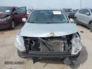 2019 Nissan Versa SV z VIN 3N1CN7AP9KL838989, wystawiony jako IAAI lot #41783881 z przebiegiem 78 934 mil mil oraz . Historia ofert i sprzedaży dostępna na DreamBid. Obrazek 6.