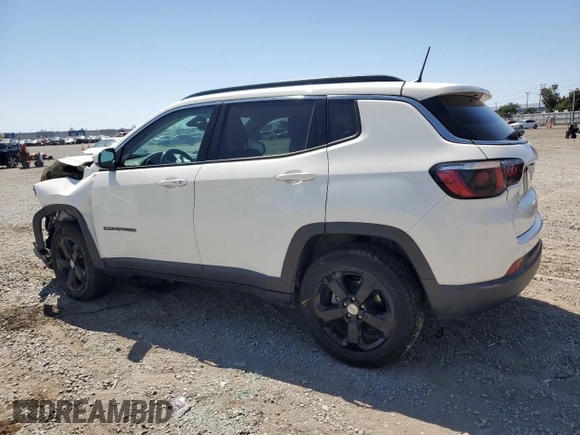 2020 Jeep Compass Latitude z VIN 3C4NJCBB2LT162755, wystawiony jako Copart lot #57730165 z przebiegiem 51 153 mil mil oraz Szkoda całkowita • Salvage title. Historia ofert i sprzedaży dostępna na DreamBid. Obrazek 2.