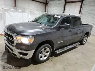 2019 Ram 1500 Tradesman with VIN 1C6RREGT6KN905267, listed as a Copart auction lot 51418525 with 137,575 mi miles and Clean Title. Bid and sale history available at carsss.com. Image 1.