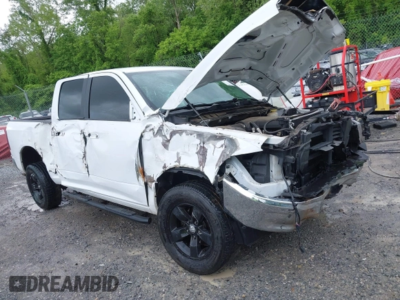2017 Ram 1500 SLT z VIN 1C6RR7GG9HS736595, wystawiony jako IAAI lot #42230792 z przebiegiem 132 627 mil mil oraz . Historia ofert i sprzedaży dostępna na DreamBid. Obrazek 1.