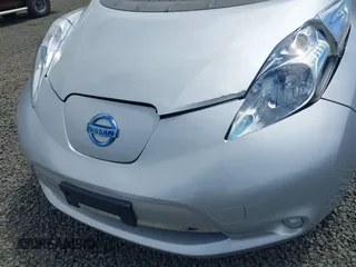 2017 Nissan LEAF SV z VIN 1N4BZ0CP4HC301703, wystawiony jako IAAI lot #42195180 z przebiegiem 42 366 mil mil oraz . Historia ofert i sprzedaży dostępna na DreamBid. Obrazek 6.