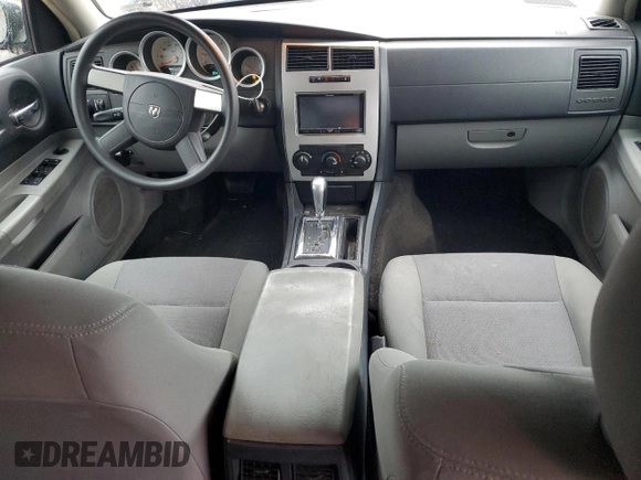 2006 Dodge Magnum SXT with VIN 2D4GZ47V66H344887, listed as a Copart auction lot 81021934 with 111,105 mi miles and Salvage Title. Bid and sale history available at DreamBid. Image 8.