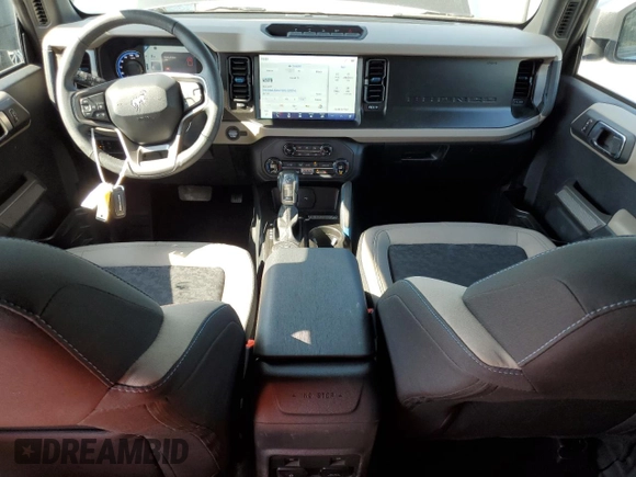 2023 Ford Bronco with VIN 1FMEE5DP7PLB67908, listed as a Copart auction lot 61641545 with 10,256 mi miles and Salvage title. Bid and sale history available at DreamBid. Image 8.