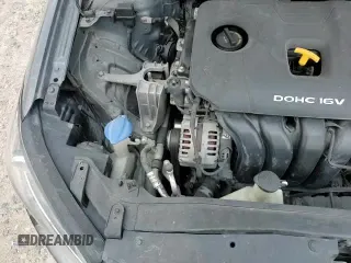 2017 Hyundai Elantra Value Edition с VIN KMHD84LF7HU212198, выставлен на аукционе Copart как лот 68206485 с пробегом 136 563 миль миль и Списание • Salvage title. История ставок и продаж доступна на DreamBid. Изображение 14.