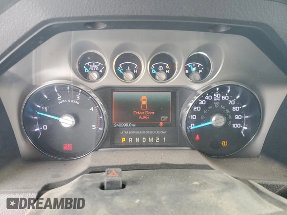 2012 Ford F-350 XL z VIN 1FT8W3BT1CEB05356, wystawiony jako Copart lot #42795815 z przebiegiem 240 996 mil mil oraz Szkoda całkowita • Salvage title. Historia ofert i sprzedaży dostępna na DreamBid. Obrazek 9.