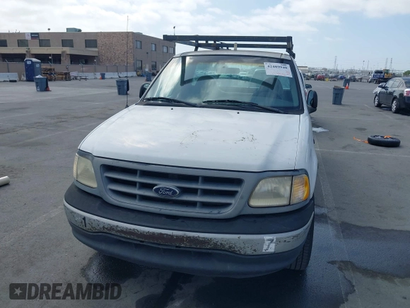 2000 Ford F-150 XL with VIN 1FTZF1724YNB21874, listed as a IAAI auction lot 42489948 with 117,906 mi miles and . Bid and sale history available at DreamBid. Image 6.