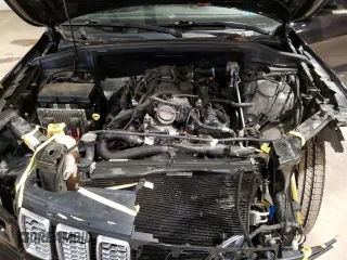2019 Jeep Grand Cherokee Summit with VIN 1C4RJFJT7KC575200, listed as a Copart auction lot 82087644 with 122,358 mi miles and Salvage Title. Bid and sale history available at carsss.com. Image 12.