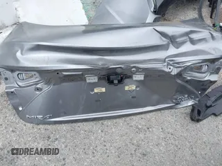 2023 Toyota Mirai XLE с VIN JTDAAAAA1PA009972, выставлен на аукционе IAAI как лот 42370902 с пробегом 17 370 миль миль и . История ставок и продаж доступна на DreamBid. Изображение 19.