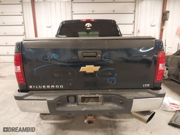 2008 Chevrolet Silverado 2500HD Work Truck with VIN 1GCHK23688F203316, listed as a IAAI auction lot 41539535 with NaN miles. Bid and sale history available at carsss.com. Image 16.