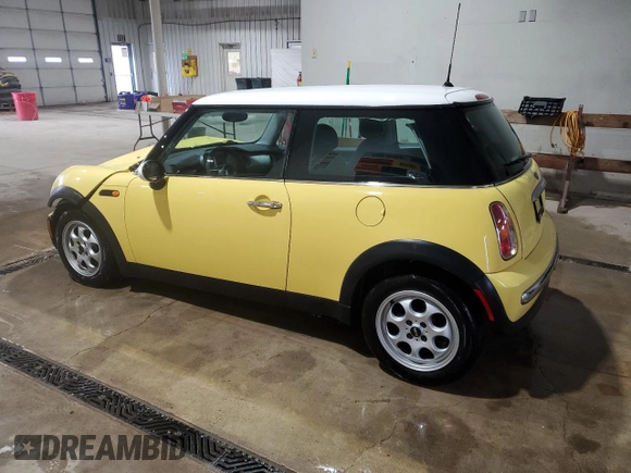 2002 MINI Hardtop z VIN WMWRC33412TE12203, wystawiony jako Copart lot #58246045 z przebiegiem 132 506 mil mil oraz Szkoda całkowita • Salvage title. Historia ofert i sprzedaży dostępna na DreamBid. Obrazek 2.