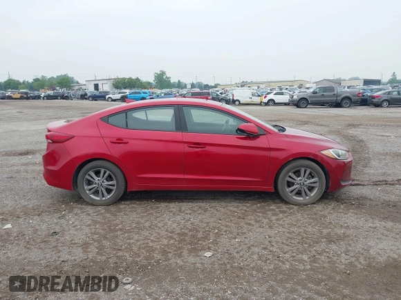 2017 Hyundai Elantra SE z VIN 5NPD84LF4HH151729, wystawiony jako IAAI lot #41840813 z przebiegiem 82 681 mil mil oraz . Historia ofert i sprzedaży dostępna na DreamBid. Obrazek 14.