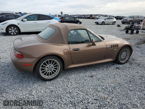 2001 BMW Z3 3.0 z VIN WBACN53491LJ55878, wystawiony jako Copart lot #84681544 z przebiegiem 106 059 mil mil oraz Czysty tytuł • Clean title. Historia ofert i sprzedaży dostępna na DreamBid. Obrazek 3.