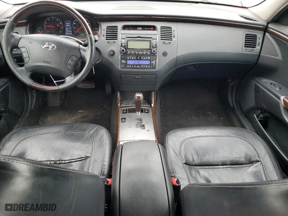2011 Hyundai Azera Limited with VIN KMHFC4DF2BA539526, listed as a Copart auction lot 86614414 with 178,136 mi miles and Salvage Title. Bid and sale history available at carsss.com. Image 8.