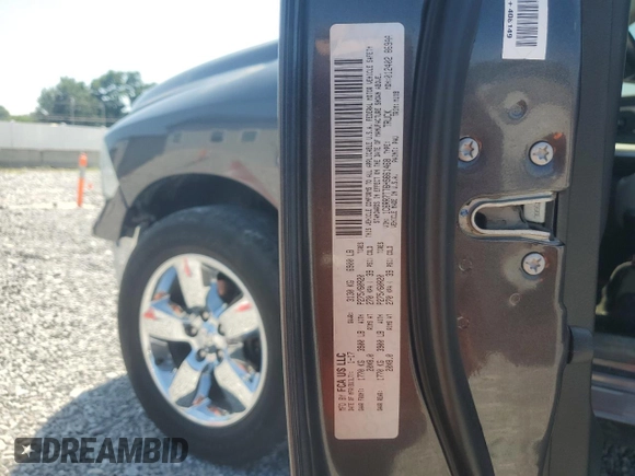 2017 Ram 1500 Big Horn z VIN 1C6RR7TT6HS661468, wystawiony jako Copart lot #62992085 z przebiegiem 108 294 mil mil oraz Szkoda całkowita • Salvage title. Historia ofert i sprzedaży dostępna na DreamBid. Obrazek 12.