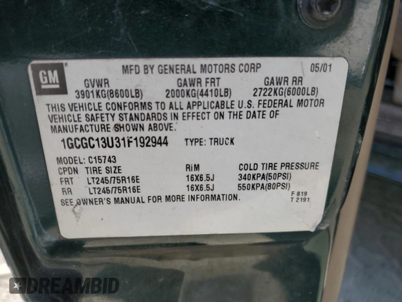 2001 Chevrolet Silverado 1500HD LS z VIN 1GCGC13U31F192944, wystawiony jako Copart lot #55082495 z przebiegiem 248 988 mil mil oraz Szkoda całkowita • Salvage title. Historia ofert i sprzedaży dostępna na DreamBid. Obrazek 12.
