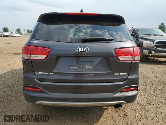 2017 Kia Sorento EX with VIN 5XYPHDA18HG269259, listed as a Copart auction lot 67498704 with 133,620 mi miles and Clean Title. Bid and sale history available at carsss.com. Image 6.