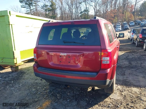 2014 Jeep Patriot Sport with VIN 1C4NJPBB4ED757932, listed as a IAAI auction lot 41177070 with 154,192 mi miles. Bid and sale history available at carsss.com. Image 16.