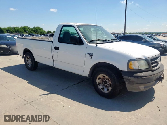 2003 Ford F-150 XL z VIN 2FTPF17ZX3CA65314, wystawiony jako Copart lot #56379215 z przebiegiem 112 475 mil mil oraz Czysty tytuł • Clean title. Historia ofert i sprzedaży dostępna na DreamBid. Obrazek 4.
