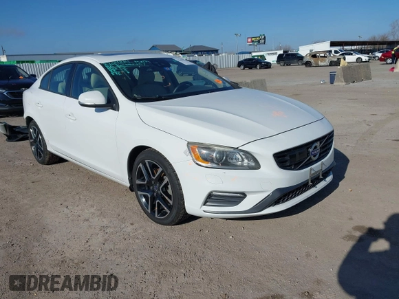 2017 Volvo S60 Dynamic with VIN YV126MFLXH2433058, listed as a IAAI auction lot 41487775 with 131,006 mi miles. Bid and sale history available at carsss.com. Image 1.
