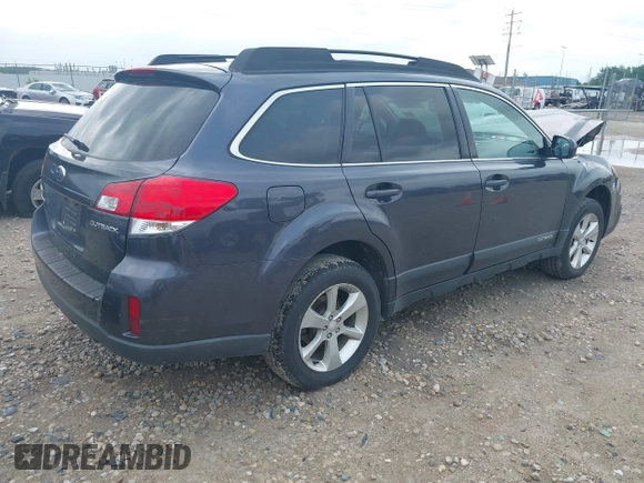 2013 Subaru Outback Premium z VIN 4S4BRCGC0D3300377, wystawiony jako IAAI lot #42469361 z przebiegiem 156 300 mil mil oraz . Historia ofert i sprzedaży dostępna na DreamBid. Obrazek 4.